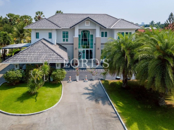 Luxury villa exterior with driveway