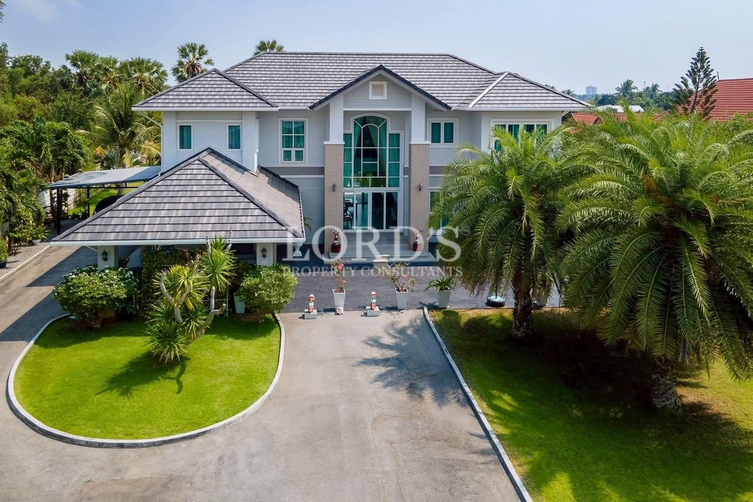 Grand 7-Bedroom Estate in Cha-Am for sale -Your Ultimate Private Sanctuary - Cha-Am, Thailand