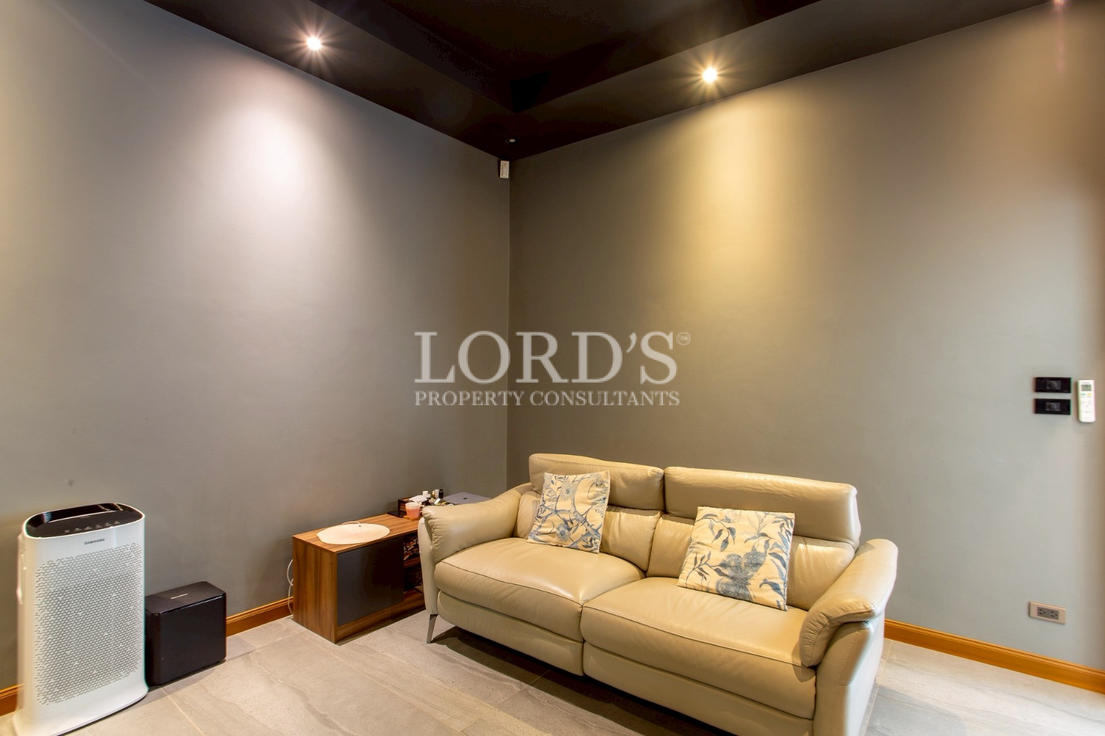 Living room with cream sofa