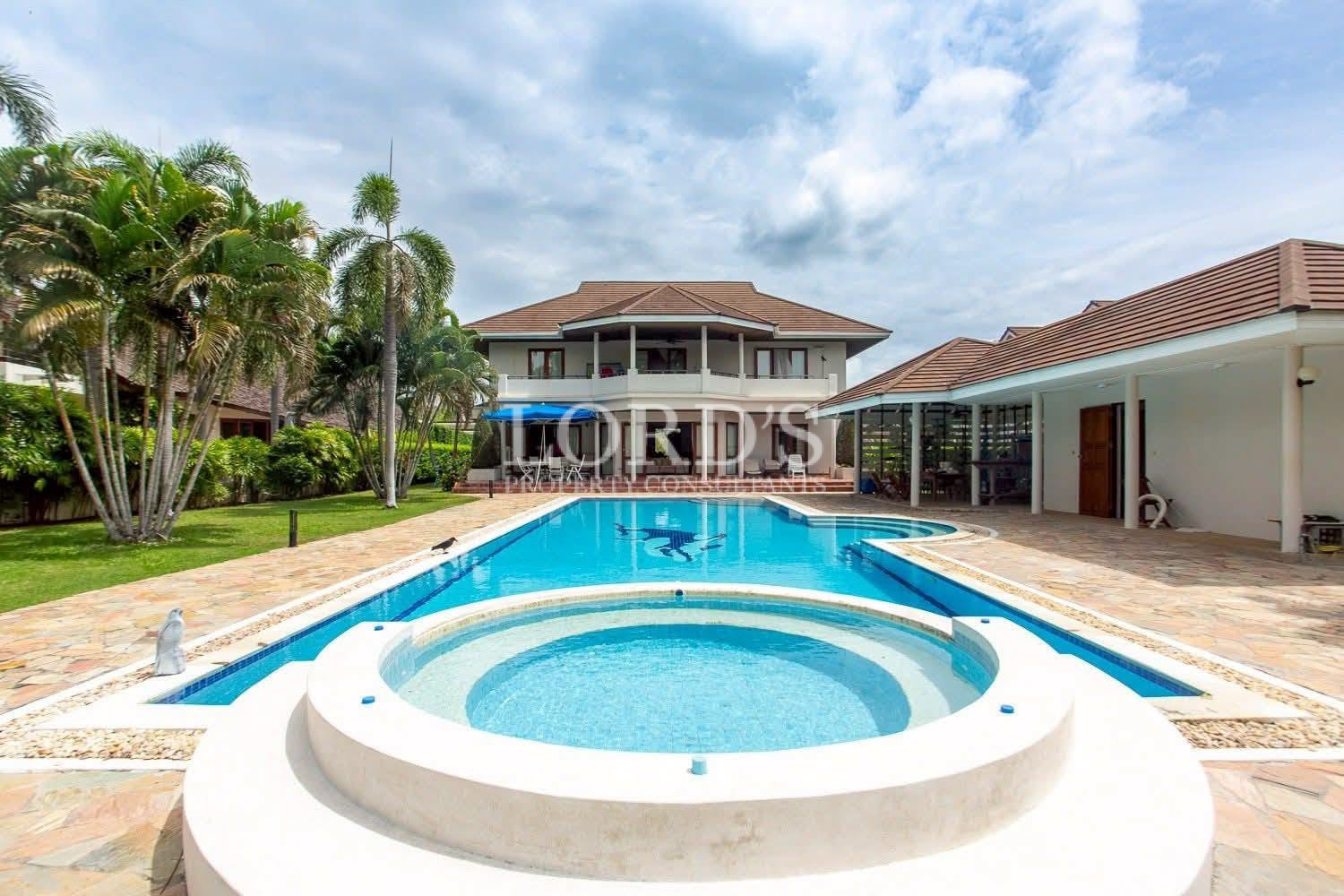 Investment Opportunity!!! 4-Bed, 6-Bath Golf Course Villa for Sale in Palm Hills, Hua Hin - Cha-Am, Thailand