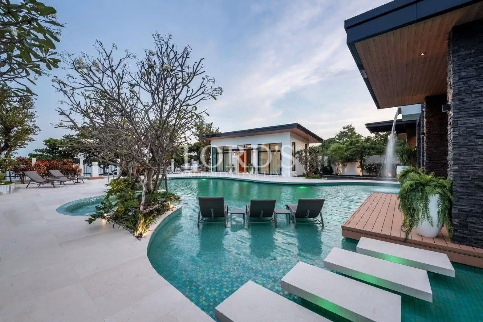 Ultra-luxury Beachfront Estate between Cha Am and Hua Hin for sale - Cha-Am - photo 6