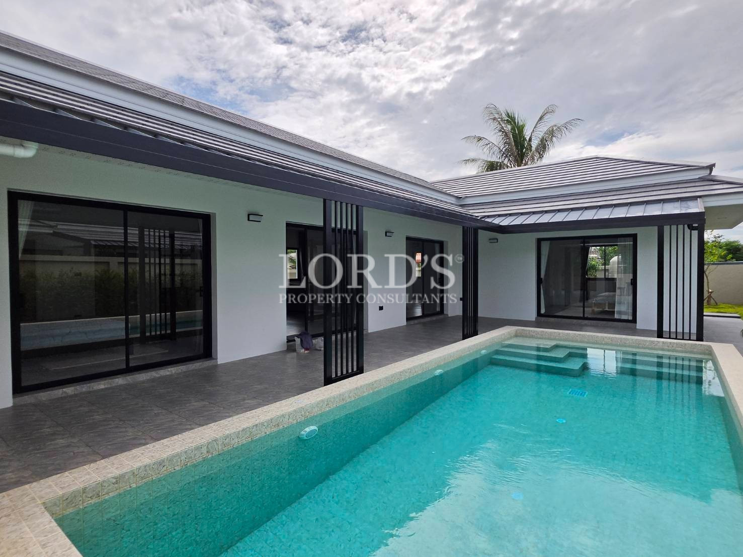Villa courtyard with swimming pool
