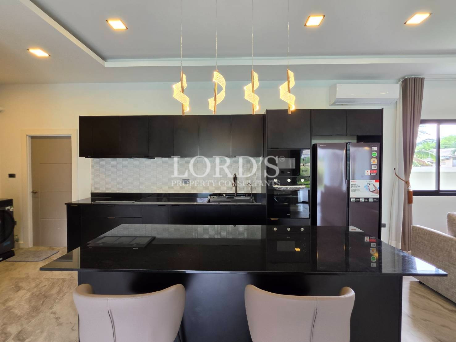 Modern kitchen with pendant lighting