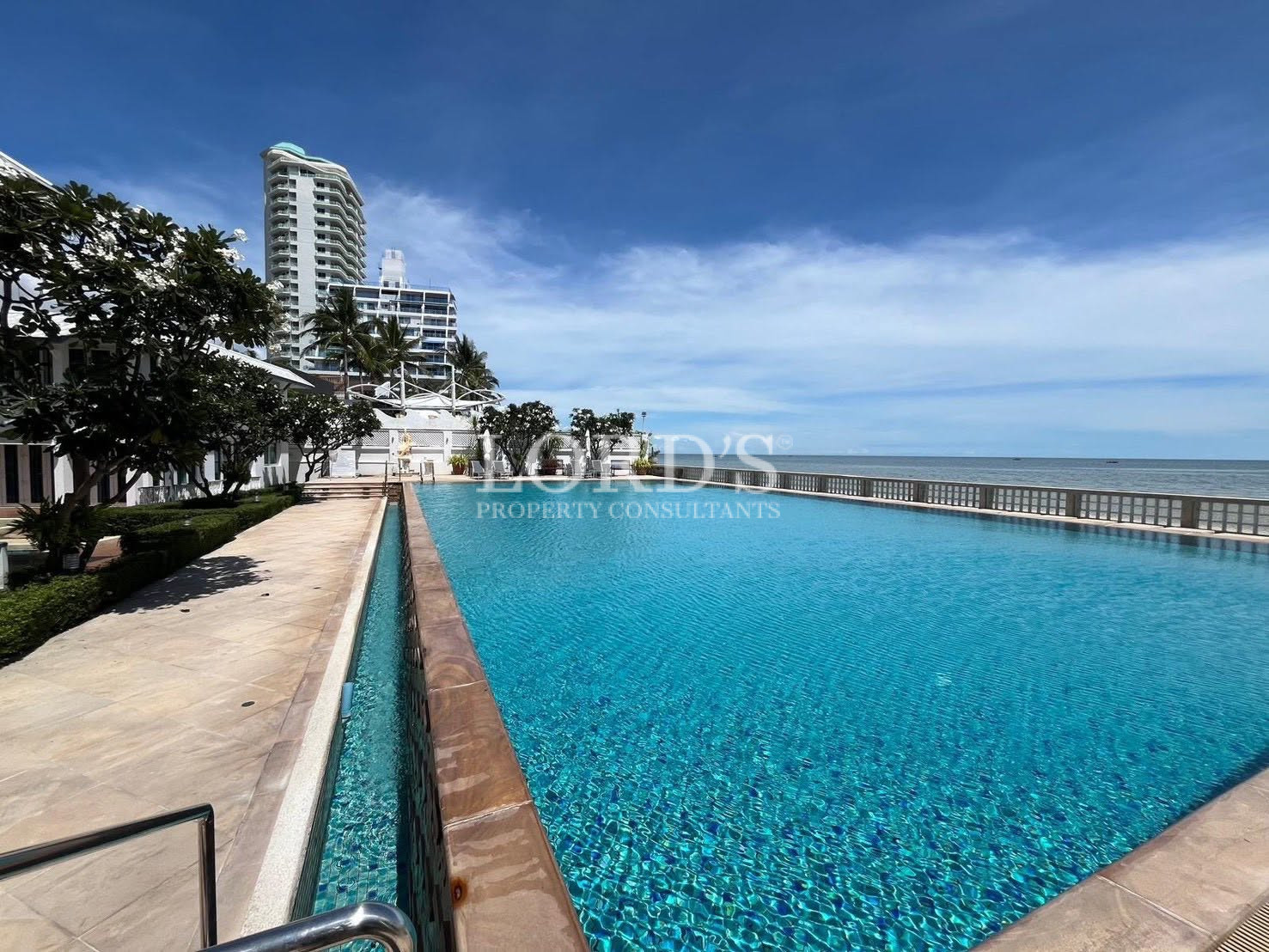 Sea View Villa for Sale in Khao Takiap Beach, Hua Hin -3 Bedroom Luxury Property - Khao Takiab - photo 11