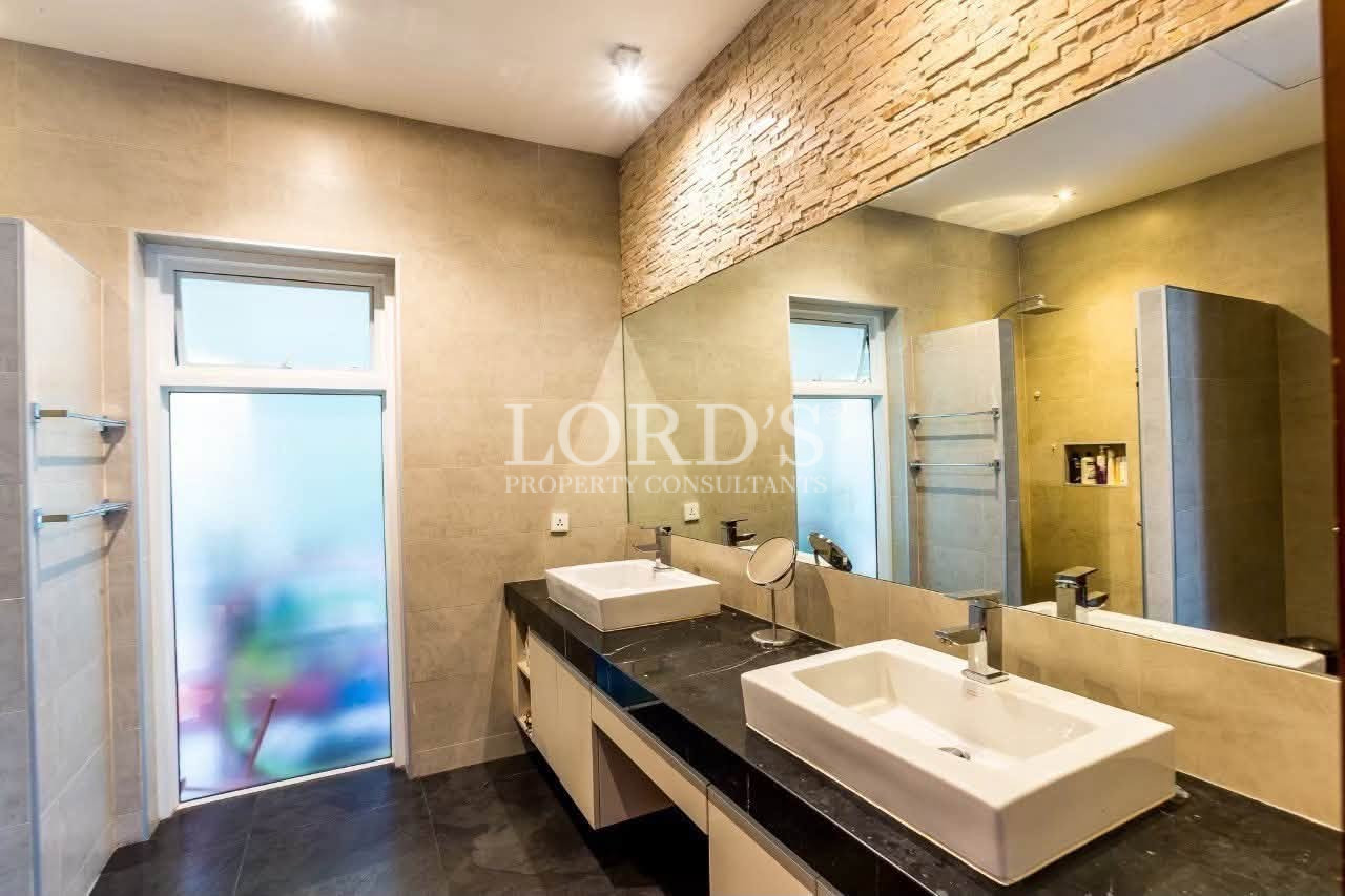 Modern bathroom with natural stone finishes