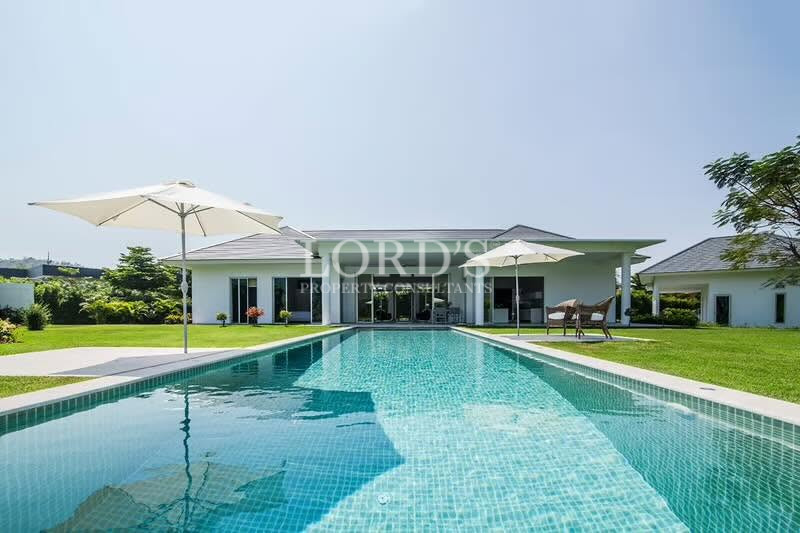 Luxury Villa close to Black Mountain Golf Course on 2180 sqm plot for sale - Hin Lek Fai, Thailand