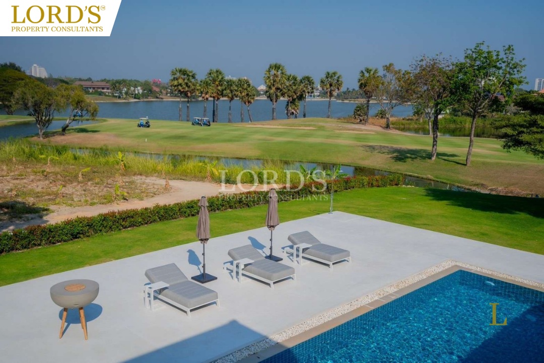 4-Bedroom Pool Villa for Sale at Palm Hills Golf Course