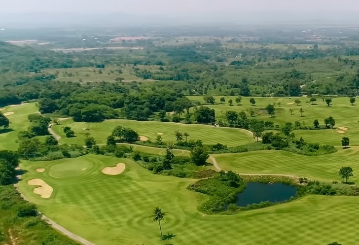 Hua Hin Pineapple Golf Estates