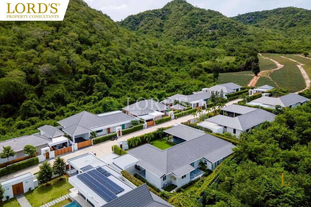 near Pineapple Golf Course!!! Luxury mountain view pool villa in Hillside Hamlet 8