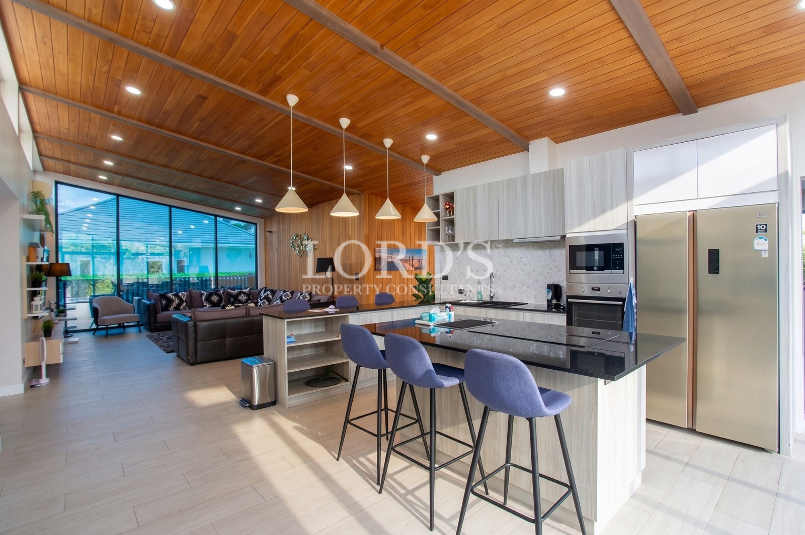 Modern luxury 3 Bedroom Pool villa in Moda Residences Tempo Soi 112 for sale - Hua Hin - photo 10